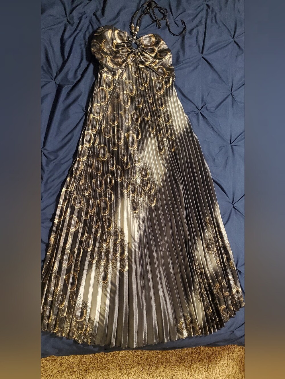 Peacock Print Maxi Dress - Picture 3 of 7